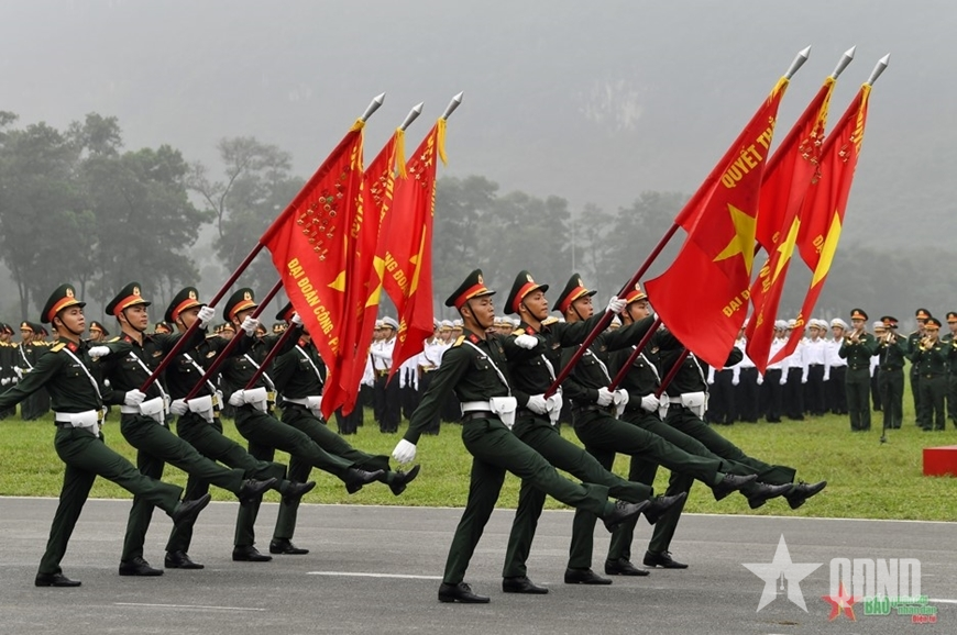 Quân đội trong tầm nhìn chiến lược Đại hội XIV của Đảng - Bài 2: Tinh, gọn, mạnh về tổ chức, kiên định về tư tưởng